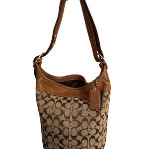 Coach signature Bleeker bucket Crossbody